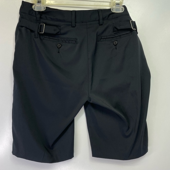Greg Norman Black Adjustable Waist Golf Shorts Women's sz 6 W32 (BB11) - Picture 2 of 4